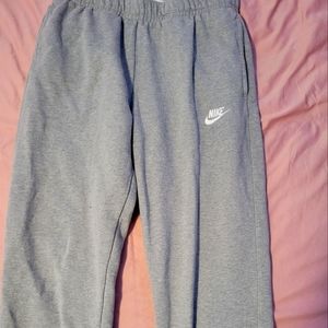 Nike Sweatpants